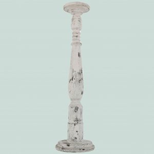 Colonne vintage sur fond bleu